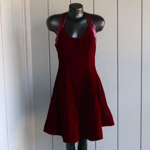 Elegant Burgundy Mini Dress